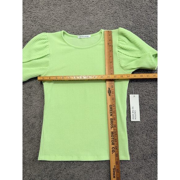 Caution to The Wind Small Tulip Sleeve Pullover Stretchy Lime Green Top NWT - Picture 2 of 5